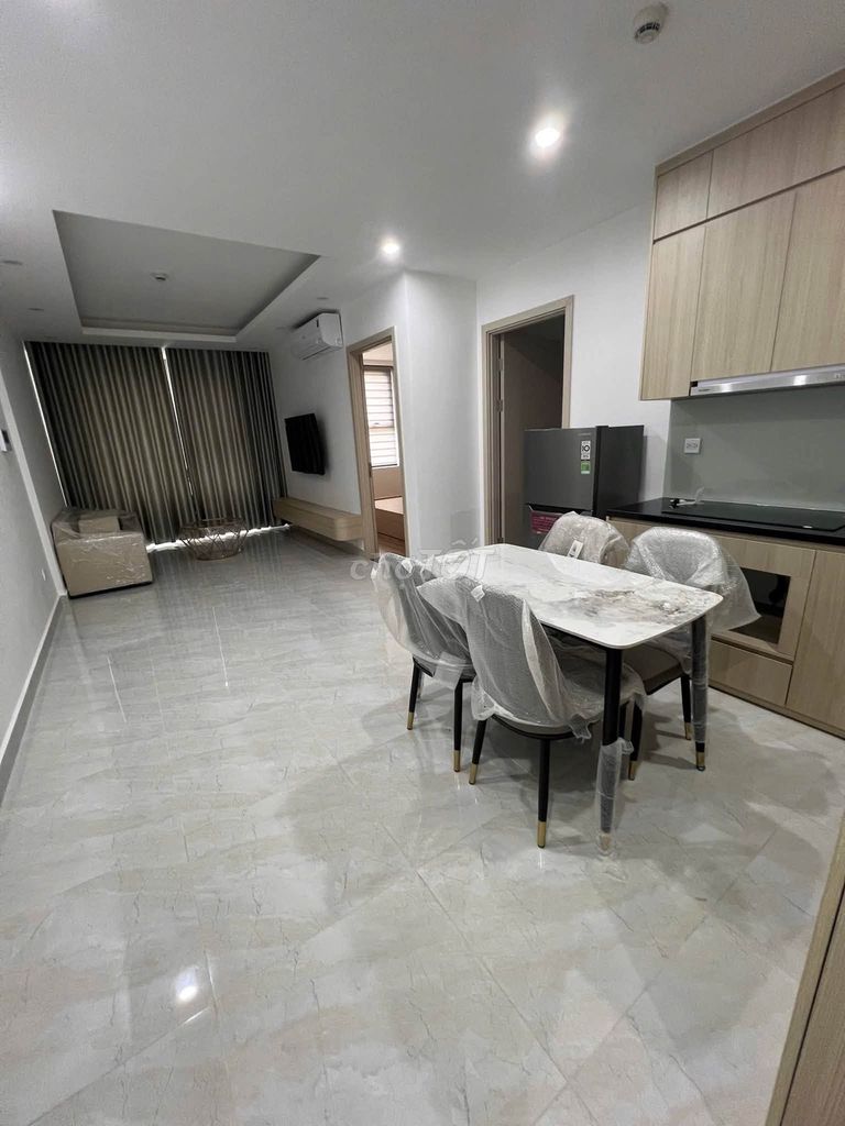 2-комнатная квартира Feliz Homes в аренду, полностью меблированная