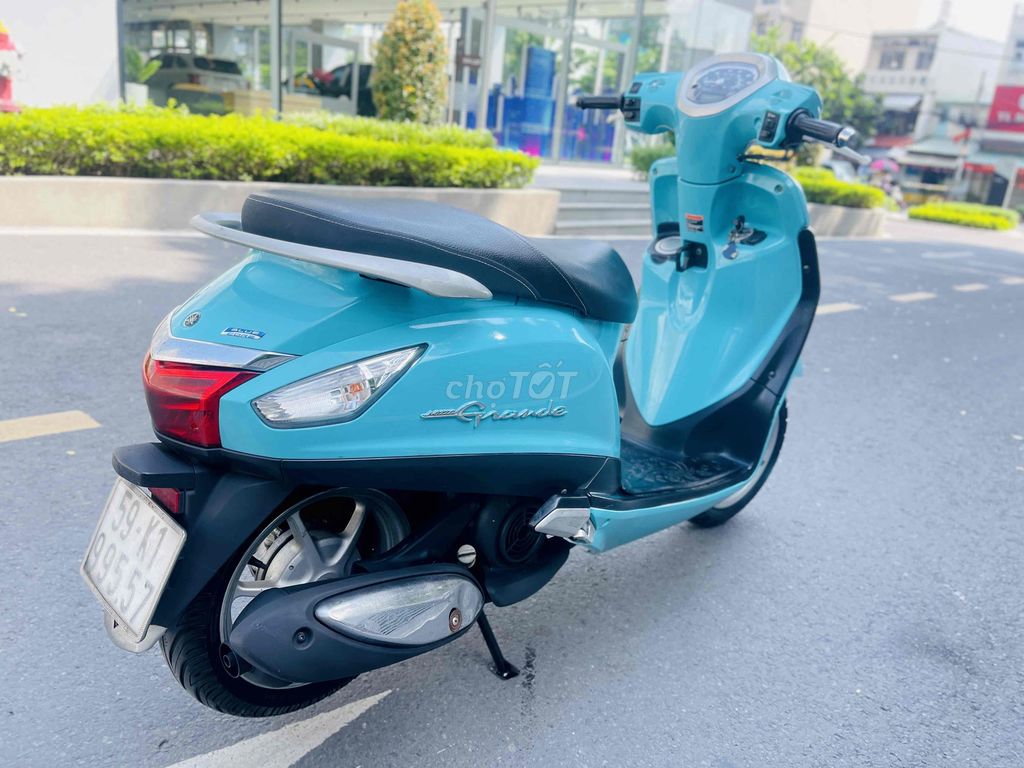 yamaha Grande 125cc đk2017 BSTP xanh vingroup zin. Mua bán Xe máy tại Quận Gò Vấp Tp Hồ Chí Minh được đăng bởi Cầm đồ Thanh Nhật hình 5