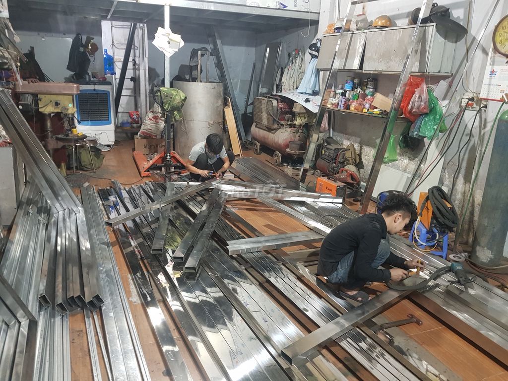 TUYỂN 03 THỢ HÀN SẮT VÀ INOX TẠI XUÂN ĐỈNH, HÀ NỘI. Việc làm tại Quận Bắc Từ Liêm Hà Nội được đăng bởi CÔNG TY TNHH ĐẦU TƯ THƯƠNG MẠI VÀ SẢN XUẤT THÀNH NAM hình 3