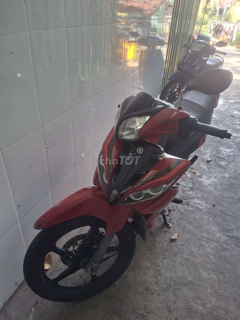 Yamaha Jupiter RC 2009 Đỏ đen 50.000 km. Mua bán Xe máy tại Thị xã Bến Cát Bình Dương được đăng bởi Trần Phong hình 2