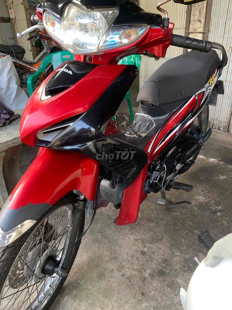 Honda Wave RSX Đỏ đen. Mua bán Xe máy tại Huyện Châu Thành Bến Tre được đăng bởi nguyen van trung hình 2