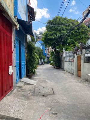 Аренда · 3 комн. · 32 м² · Quận 3, ул. Đường Trần Văn Ðang