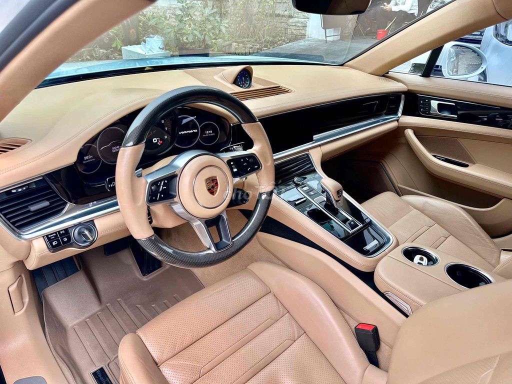 Porsche Panamera 2018 Trắng 55000 km. Mua bán Ô tô tại Quận 7 Tp Hồ Chí Minh được đăng bởi PHÁT ĐẠT LUXURY CAR hình 5