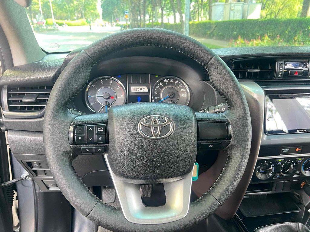 Toyota Fortuner 2019 2.4G 4x2 MT - 83000 km. Mua bán Ô tô tại Quận Tân Phú Tp Hồ Chí Minh được đăng bởi phan khanh hình 8