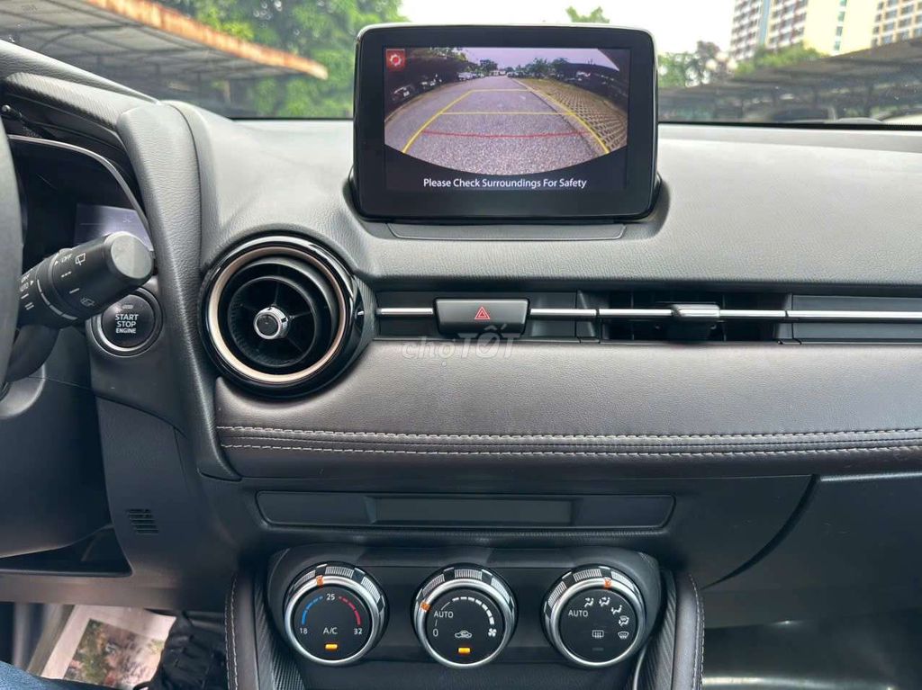 Mazda 2 Sport Luxury sx 2019 bản hatchback. Mua bán Ô tô tại Quận Cầu Giấy Hà Nội được đăng bởi Thăng ManyCar hình 7