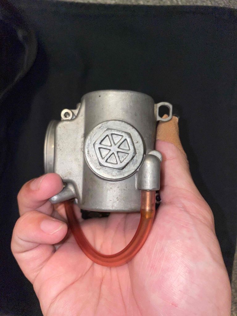 Bình xăng con Keihin ga dẹp. Mua bán Phụ tùng xe tại Quận 3 Tp Hồ Chí Minh được đăng bởi Trần Phúc Thiên Bảo hình 5