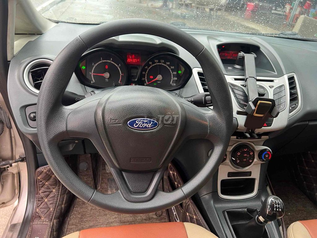Ford Fiesta 2011 1.4 MT. Mua bán Ô tô tại Thị xã Bến Cát Bình Dương được đăng bởi Nguyên xe rẻ hình 5