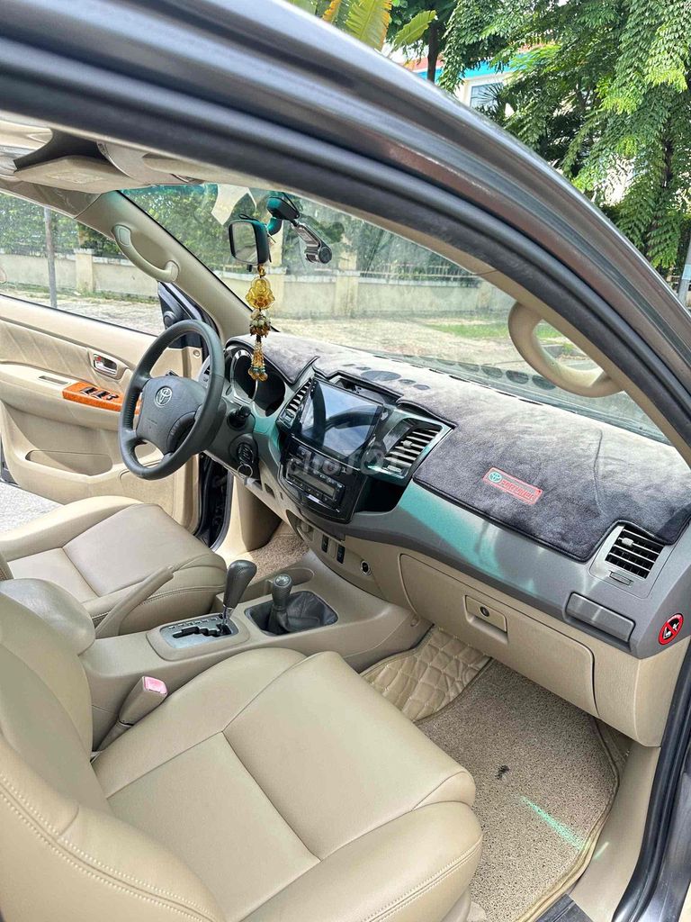 Toyota Fortuner 2010 2.7V 4x4 AT -. Mua bán Ô tô tại Quận 1 Tp Hồ Chí Minh được đăng bởi AUTO 380 hình 11
