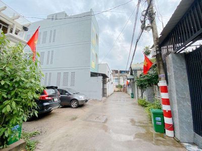 BÁN NHÀ Q12 - Ô TÔ NGŨ TRONG NHÀ - DT KHỦNG - GIÁ CỰC TỐT. Mua bán nhà ở tại Quận 12 Tp Hồ Chí Minh được đăng bởi nguyễn anh kiệt