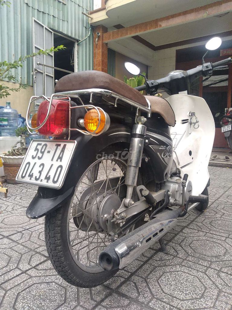 Honda Cub 50cc 2023 Đen Trắng. Mua bán Xe máy tại Thành phố Thủ Đức Tp Hồ Chí Minh được đăng bởi Mr Tuấn hình 4