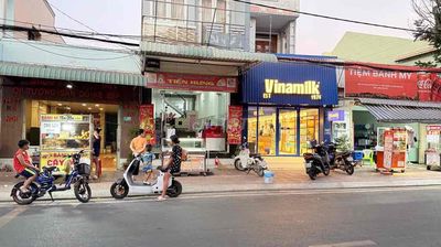 Cho thuê nhà mặt tiền 3PN cần giờ cần thạnh 12tr/th, Nhà mới, gần chợ