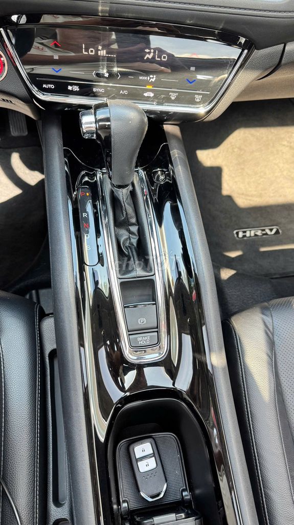 HONDA HRV-L  SX 2019  🚗 Odo : 65.000 Km. Mua bán Ô tô tại Quận Tân Bình Tp Hồ Chí Minh được đăng bởi Hiền Nguyễn hình 9