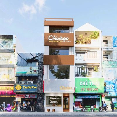 Chivago Chicken logo