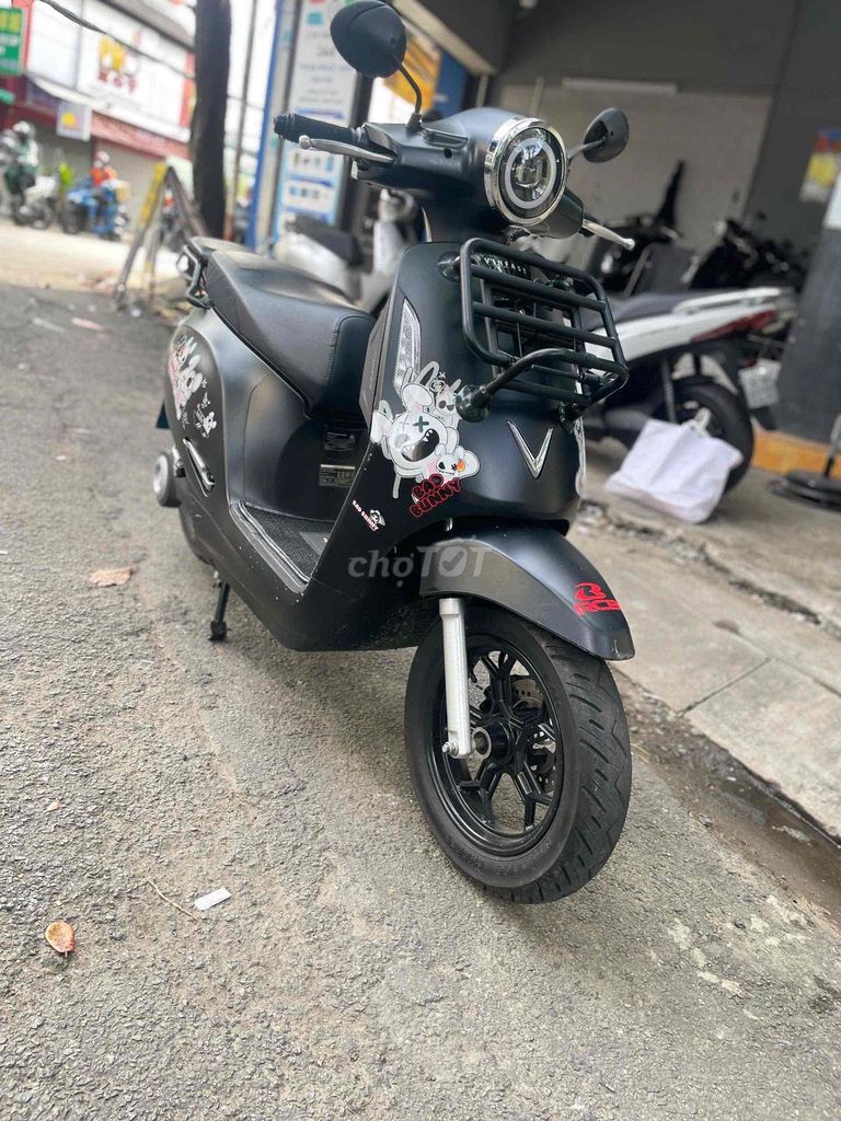 VinFast Evo 200 luôn pin full đồ chơi. Mua bán Xe điện tại Quận Tân Phú Tp Hồ Chí Minh được đăng bởi Mua Xe Điện Giá Cao hình 7