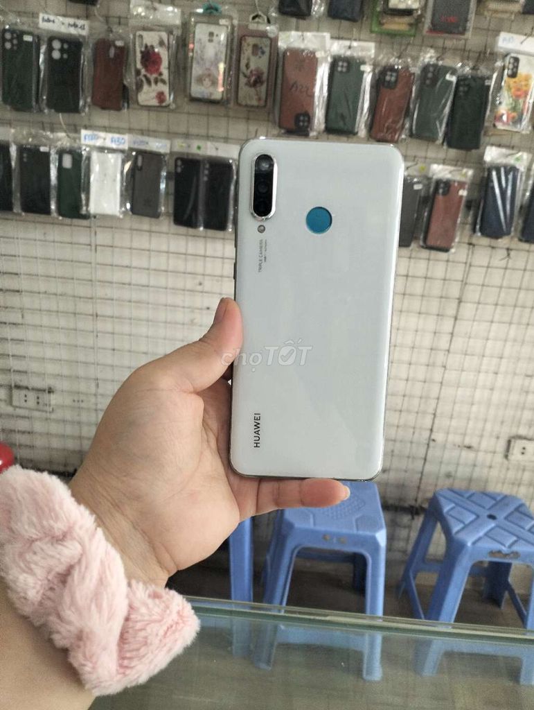 huawei p30 lite ram6/128gb,hỏng cam trước