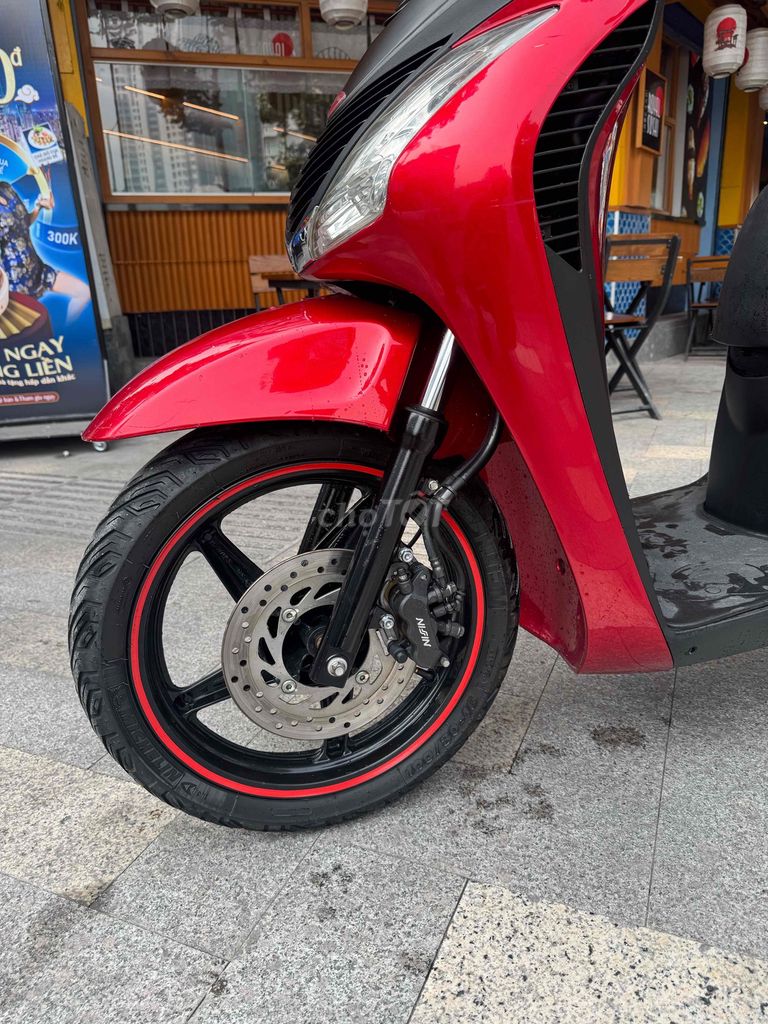 Honda SH Ý 150 Sm 106 Đỏ Nguyên zin. Mua bán Xe máy tại Quận 1 Tp Hồ Chí Minh được đăng bởi Bin Sơn hình 2