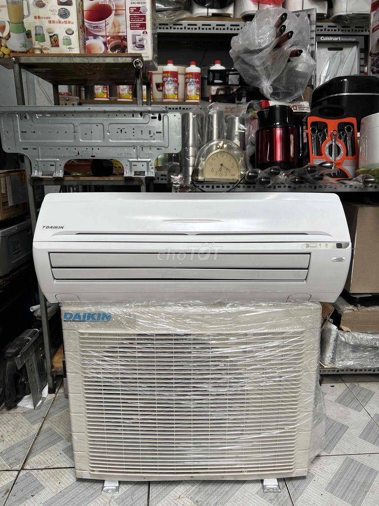 Daikin 1.5 ngựa, bao lắp đặt , bảo hành 1 năm