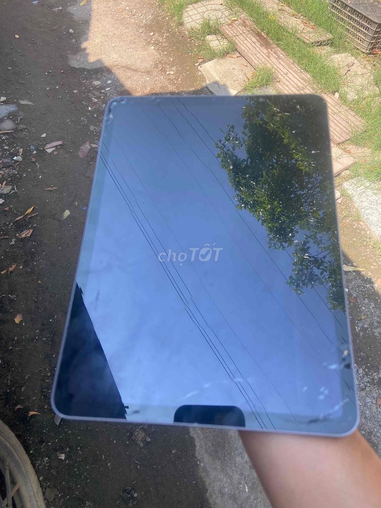 Apple iPad Pro 1st gen 64GB Space Gray Wifi. Mua bán Máy tính bảng tại Quận Bình Thạnh Tp Hồ Chí Minh được đăng bởi Van Vu hình 1