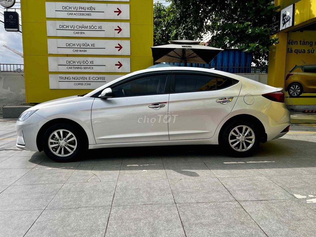 HYUNDAI ELANTRA 1.6MT 2020 XE GIA ĐÌNH ĐI 51.000Km