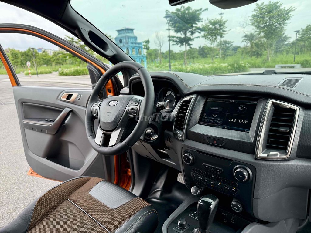 Ford Ranger  Wildtrak 3.2 4x4 AT 2016. Mua bán Ô tô tại Quận Long Biên Hà Nội được đăng bởi Tạ Dũng hình 11