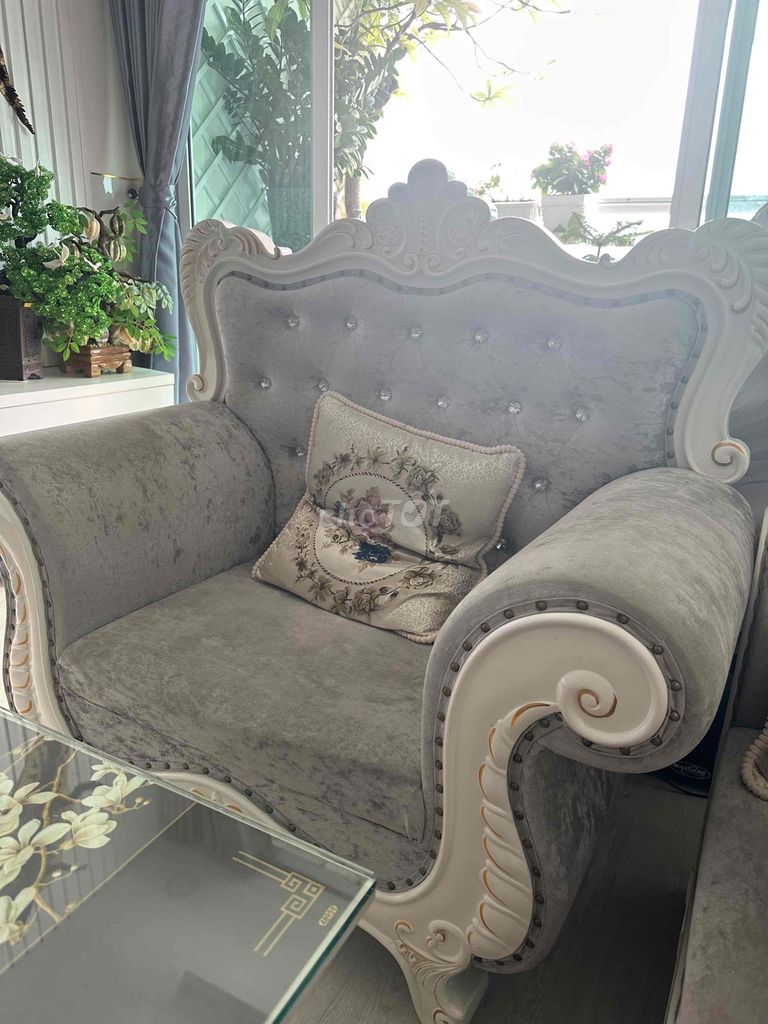 Bộ salong Vải Gỗ Xám Trắng 2 ghế 1 băng. Mua bán Bàn ghế tại Quận 7 Tp Hồ Chí Minh được đăng bởi Yên hình 1