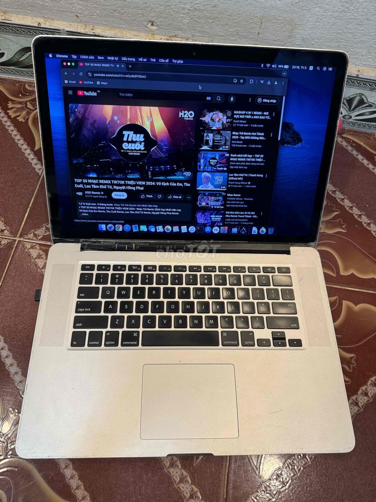 macbook pro 2012 i7 RAM 8gb M2sata 256gb