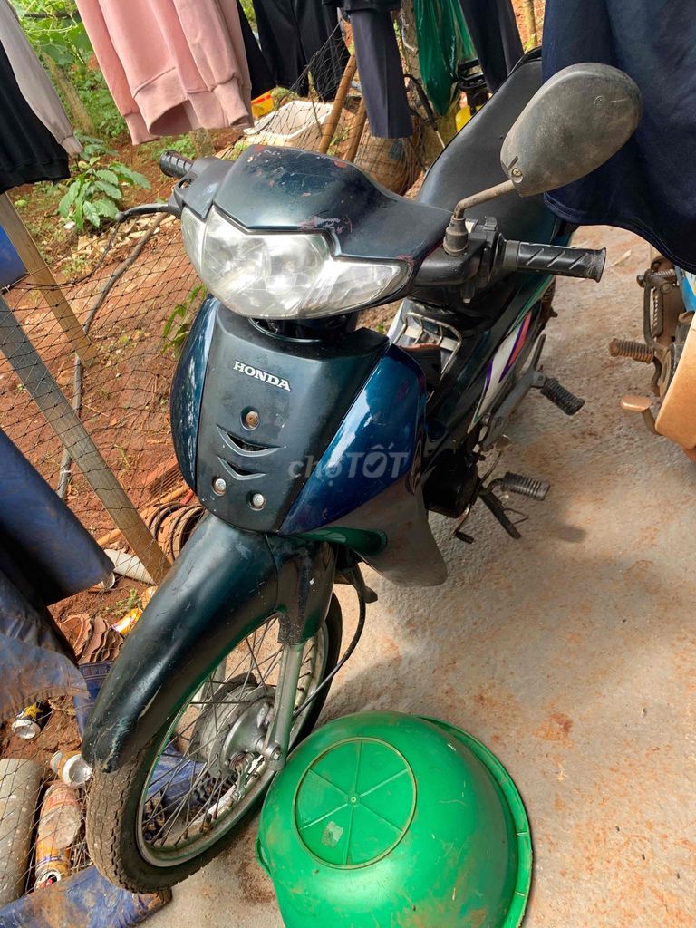 kẹt tiền cần bán. Mua bán Xe máy tại Huyện Lâm Hà Lâm Đồng được đăng bởi mai vàng hình 1