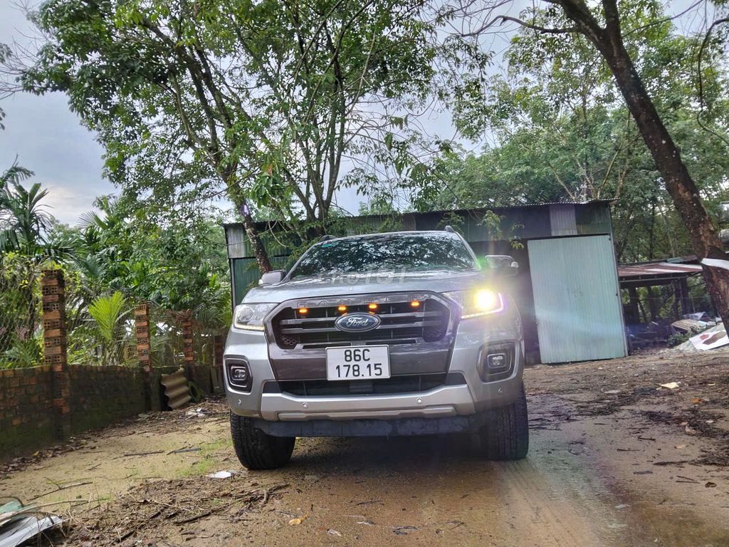 Ford Ranger 2018 Wildtrak 2.0L 4x2 AT - 162 km. Mua bán Ô tô tại Huyện Tánh Linh Bình Thuận được đăng bởi Hùng hình 8