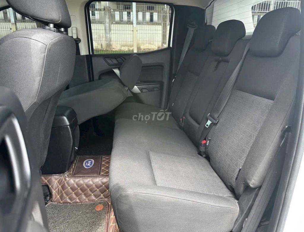 Ranger 2020 XLS AT hỗ trợ ngân hàng toàn quốc. Mua bán Ô tô tại Quận 12 Tp Hồ Chí Minh được đăng bởi NHI Ô TÔ AN SƯƠNG hình 7