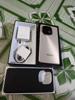 iQOO Z10 Turbo Pro 12GB/256GB Bạc