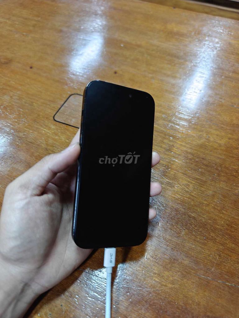 Apple iPhone 14 Pro 128GB Đen. Mua bán Điện thoại tại Quận Hà Đông Hà Nội được đăng bởi Nam Trần hình 1