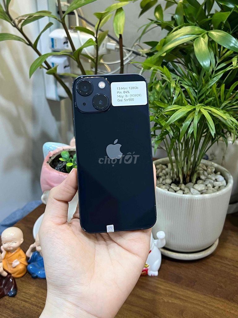 iPhone 13 Mini 128GB Đen Pin new đẹp 98 KHA. Mua bán Điện thoại tại Huyện Hóc Môn Tp Hồ Chí Minh được đăng bởi SIRI STORE HCM hình 1