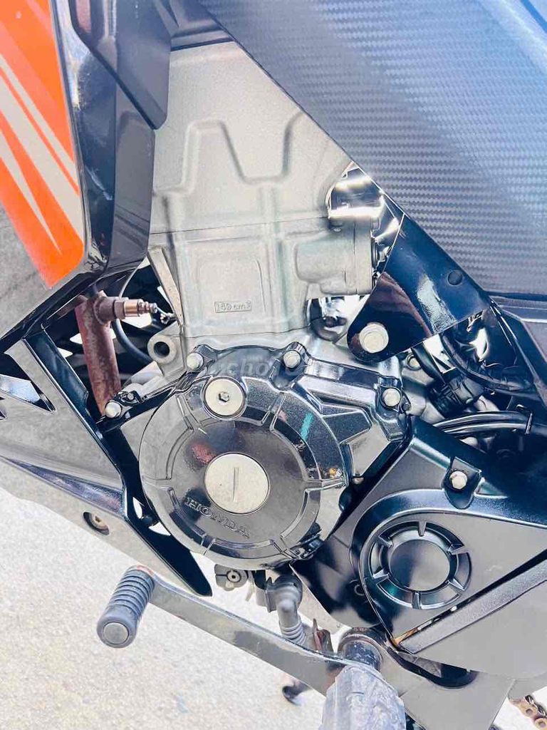 Honda Winner X Cam đen. Mua bán Xe máy tại Thị xã Bến Cát Bình Dương được đăng bởi xe máy trả góp tín nghĩa  hình 3