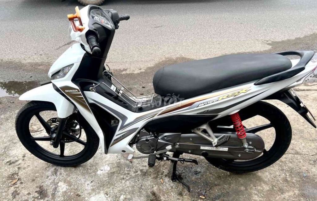 Xe RSX Fi phun xăng diện tử, biển hà nội. Mua bán Xe máy tại Huyện Đông Anh Hà Nội được đăng bởi Cường Đỗ hình 2