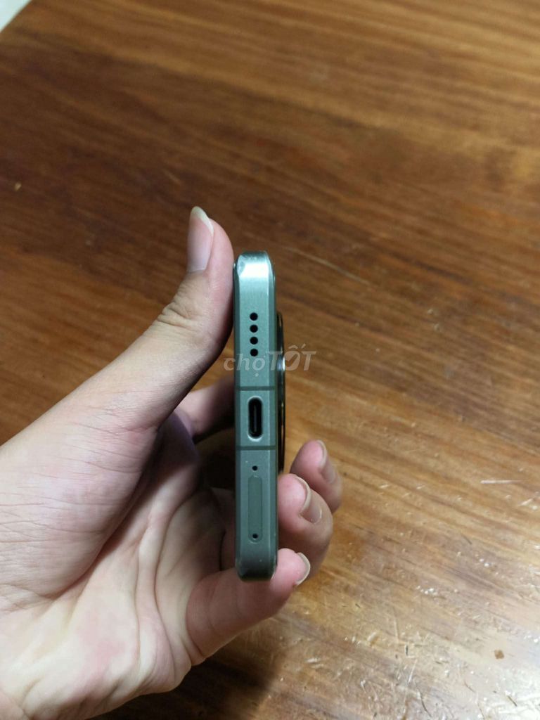 Xiaomi 13 Ultra 256GB Xám Nội địa- chưa unlock. Mua bán Điện thoại tại Thành phố Thủ Đức Tp Hồ Chí Minh được đăng bởi lê việt chung  hình 1