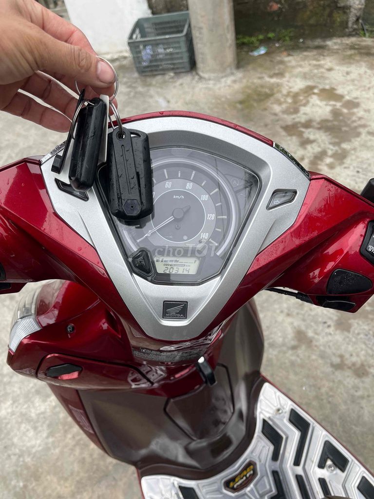 Cần bán lead 2020 1 chủ zin bóc li lông. Mua bán Xe máy tại Quận Kiến An Hải Phòng được đăng bởi Đức Anh  hình 2