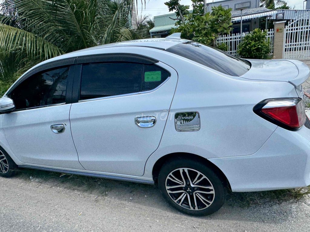 Mitsubishi Attrage CVT Premium Trắng 80.000km. Mua bán Ô tô tại Thành phố Rạch Giá Kiên Giang được đăng bởi 123456789  hình 2