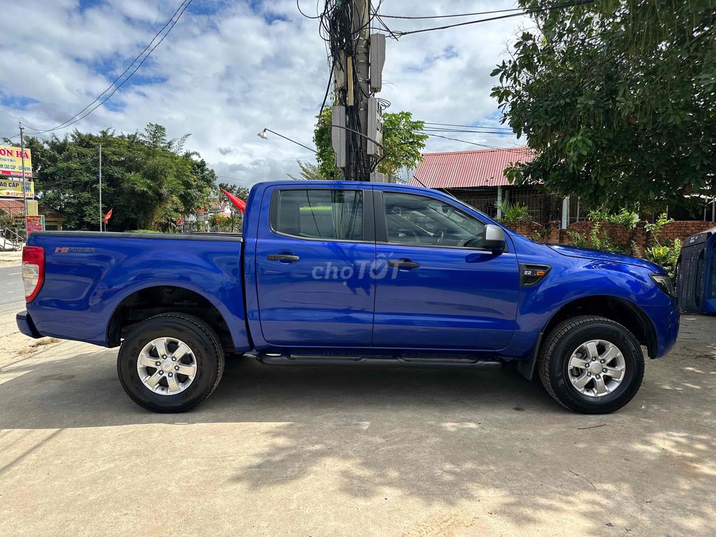 Ford Ranger 2013 XLS 2.2 4x2 MT - cọp