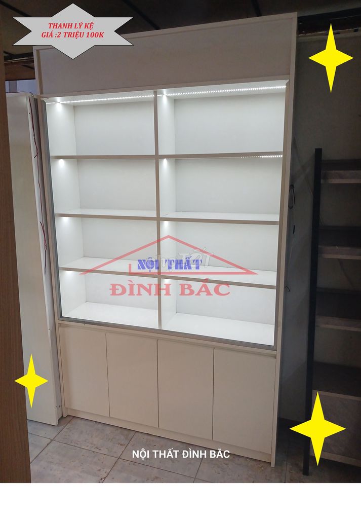 THANH LÝ KỆ TRƯNG BÀY KHUNG 1M2 X 2M ( CÓ LED )