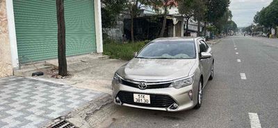 Toyota Camry 2018 2.5Q Vàng cát. Mua bán Ô tô tại Thị xã Bến Cát Bình Dương được đăng bởi Vũ Hiền