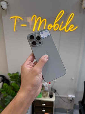 15 Promax 256Gb Lock lắp sim là dùng vỏ đẹp. Mua bán Điện thoại tại Quận Thanh Xuân Hà Nội được đăng bởi Ngô Tráng