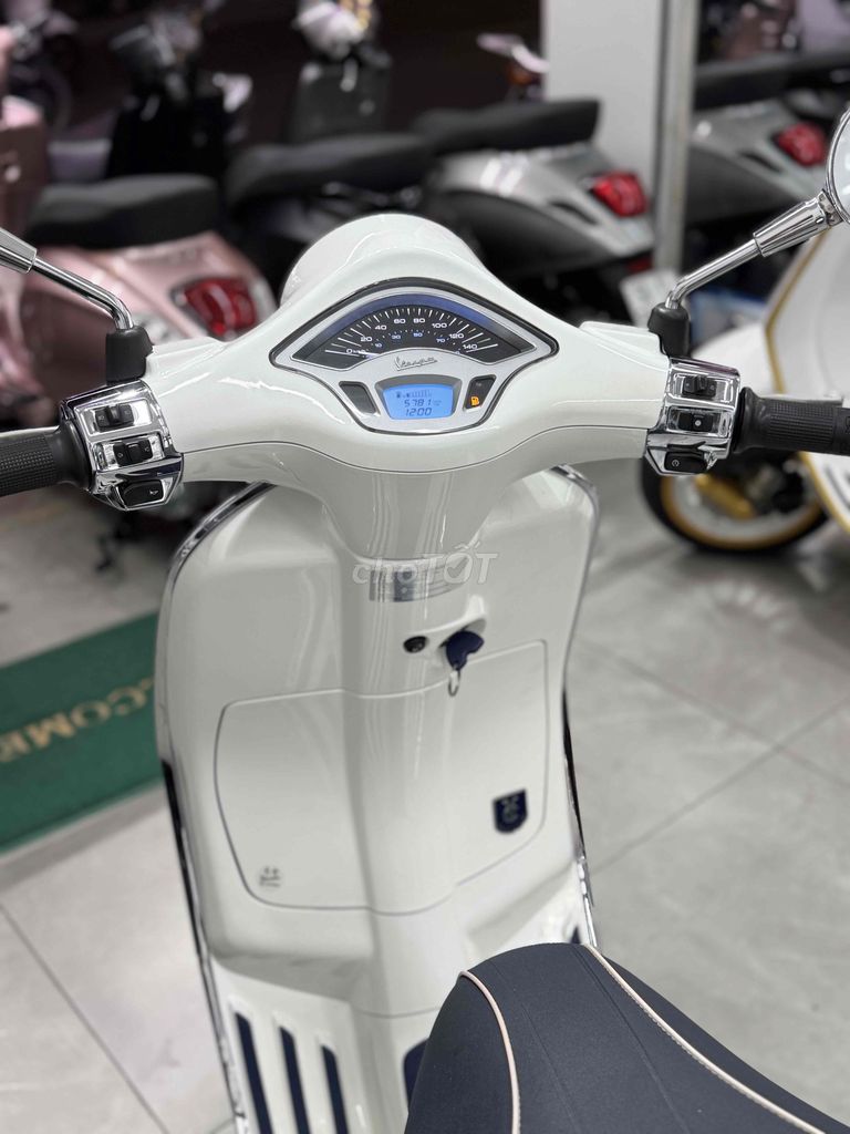 Vespa Primavera Yacht Club 125 ABS iget. Mua bán Xe máy tại Quận Phú Nhuận Tp Hồ Chí Minh được đăng bởi  vespa Nam Phương hcm  hình 9
