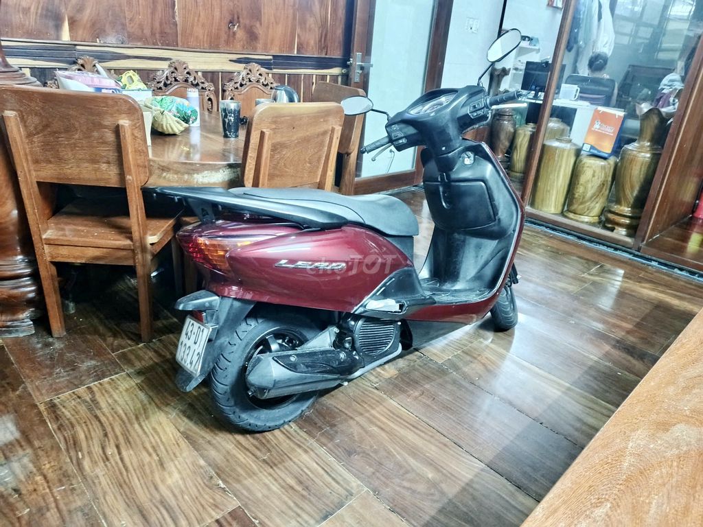 Honda Lead 2012, бордовый