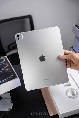 Apple iPad Pro M4 256GB 5G Bạc Mới