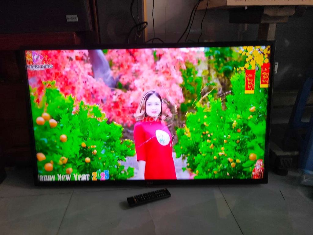 TIVI LED LG32IN HÌNH ẢNH MÀU SÁNG ĐẸP CÓ DVB T2. Mua bán Tivi, Âm thanh tại Huyện Bình Chánh Tp Hồ Chí Minh được đăng bởi Pham vinh hình 1