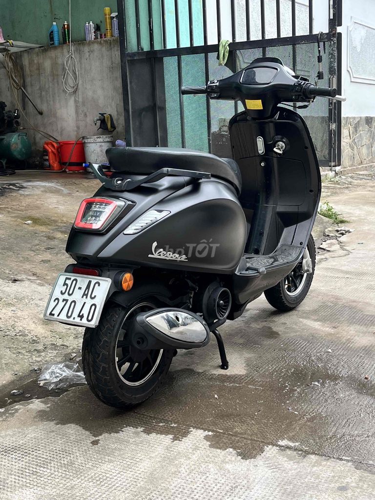 Piaggio Vespa ALLY 50cc 2024 Черный 9000 км Б/у