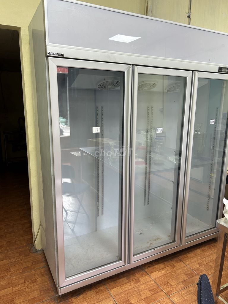 Tủ mát Vinacool 3 cánh kính 1600 lít còn bảo hành. Mua bán Tủ lạnh tại Quận Nam Từ Liêm Hà Nội được đăng bởi Nam Khánh hình 1