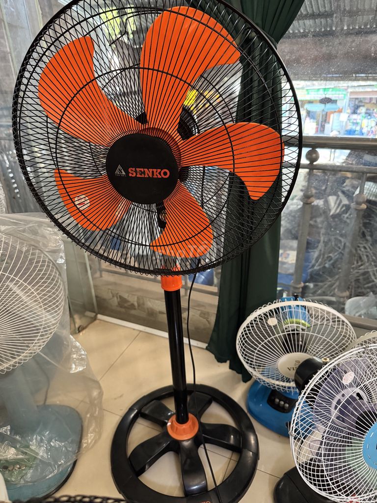 QUẠT CŨ , QUẠT ĐÃ SỬ DỤNG