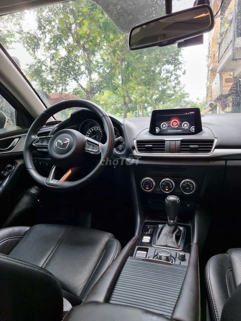 Mazda3 Facelift Full Option cuối 2018 cực mới.. Mua bán Ô tô tại Quận Hai Bà Trưng Hà Nội được đăng bởi Mr Hoàng Anh hình 8