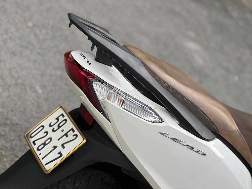 Honda Lead 125 2019 2val Smartkey Trắng đen. Mua bán Xe máy tại Quận 11 Tp Hồ Chí Minh được đăng bởi Hưng Từ hình 5